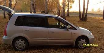 2000 Mazda Premacy Pictures
