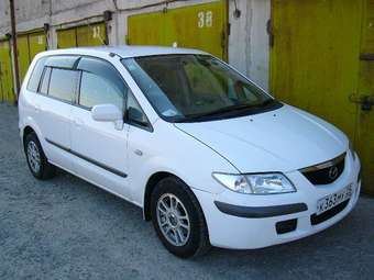 2000 Mazda Premacy Pictures