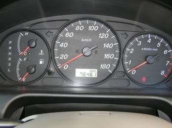 2000 Mazda Premacy Pics