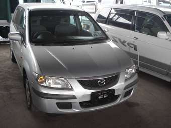 2000 Mazda Premacy Pics