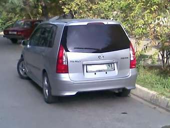 2000 Mazda Premacy Photos