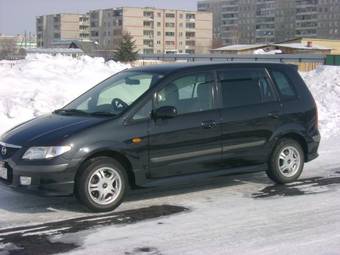 2000 Mazda Premacy Photos