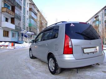 2000 Mazda Premacy Pictures