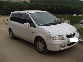 2000 Mazda Premacy Photos