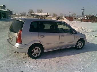 2000 Mazda Premacy Pictures