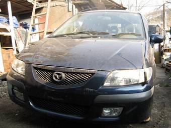 2000 Mazda Premacy Photos