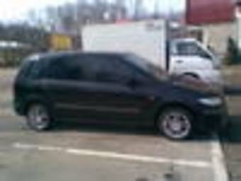 2000 Mazda Premacy Photos