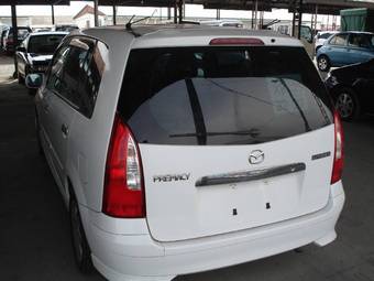 2000 Mazda Premacy Photos