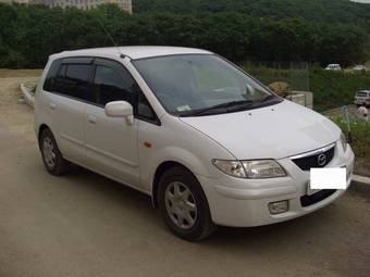2000 Mazda Premacy Pictures