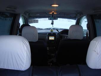 2000 Mazda Premacy Images