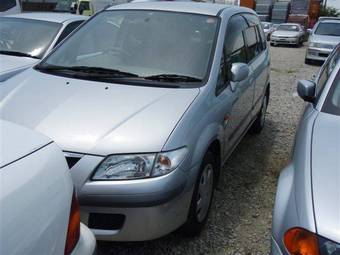 2000 Mazda Premacy Photos