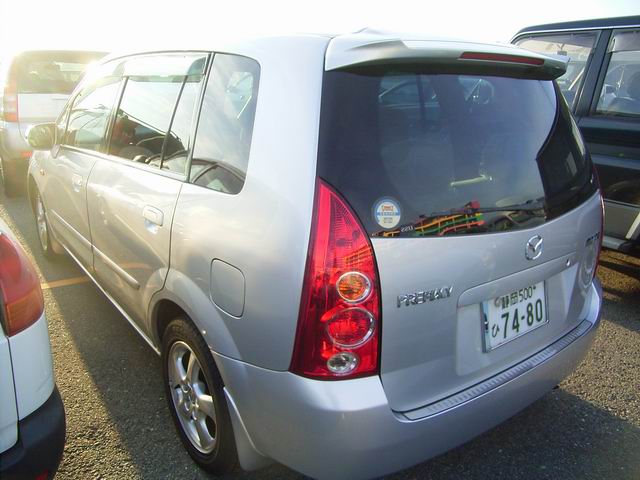 2001 Mazda Premacy Pictures