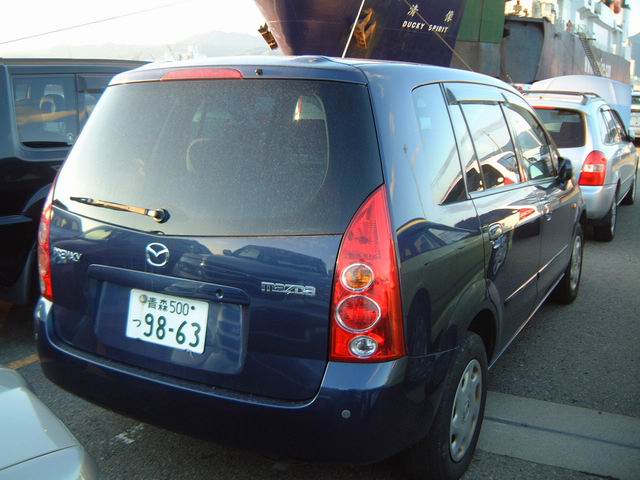 2001 Mazda Premacy Pics
