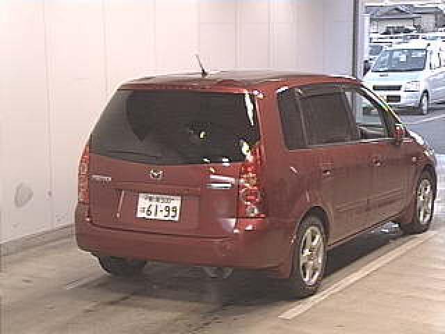 2001 Mazda Premacy Photos