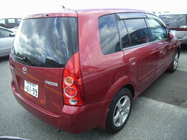 2001 Mazda Premacy Pictures