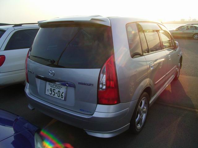 2001 Mazda Premacy Pictures