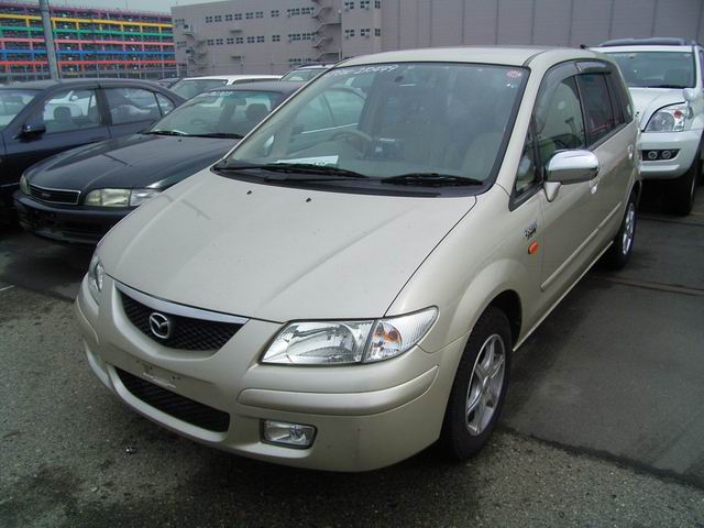 2001 Mazda Premacy Wallpapers