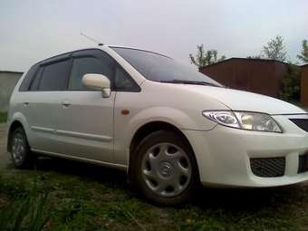 2001 Mazda Premacy Photos