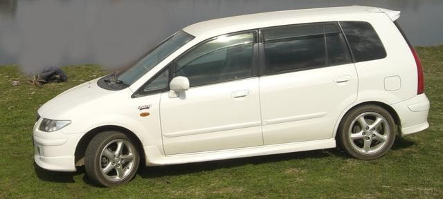 2001 Mazda Premacy