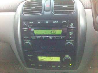 2001 Mazda Premacy Pics