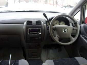 2001 Mazda Premacy Pics
