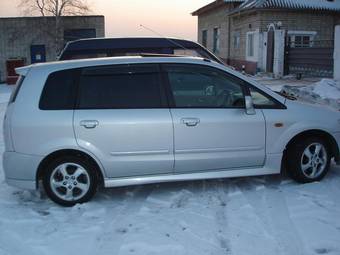 2001 Mazda Premacy Pictures