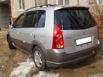 2001 Mazda Premacy Photos