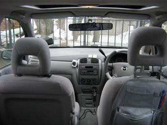 2001 Mazda Premacy Pictures