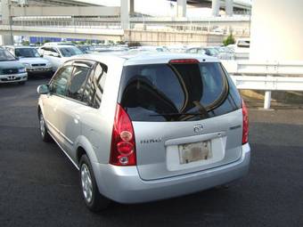 2001 Mazda Premacy Pictures