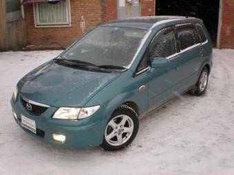 2001 Mazda Premacy Pics