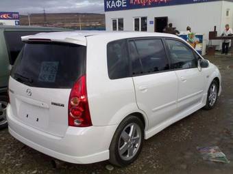2001 Mazda Premacy Photos