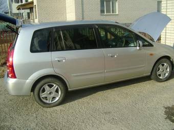 2001 Mazda Premacy Pictures
