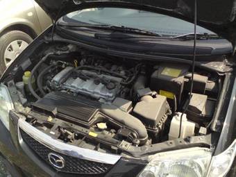2001 Mazda Premacy Wallpapers