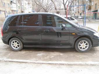 2001 Mazda Premacy Photos
