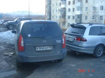 2001 Mazda Premacy Pictures