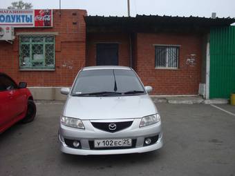 2001 Mazda Premacy Photos