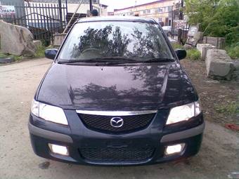 2001 Mazda Premacy Photos