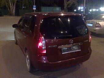 2001 Mazda Premacy Photos