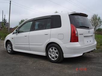 2001 Mazda Premacy Pics