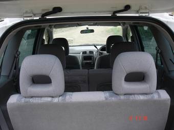 2001 Mazda Premacy Pictures