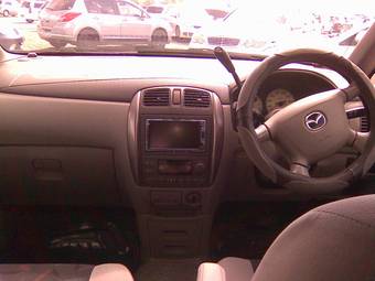 2001 Mazda Premacy Wallpapers