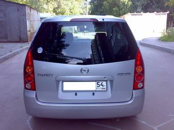 2001 Mazda Premacy Pictures