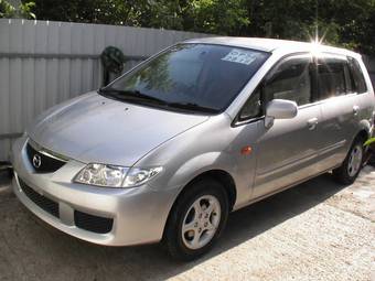 2001 Mazda Premacy Photos