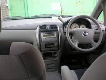 2001 Mazda Premacy Pictures