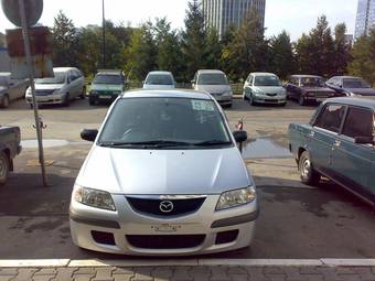 2001 Mazda Premacy Photos
