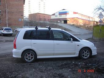 2001 Mazda Premacy Pictures