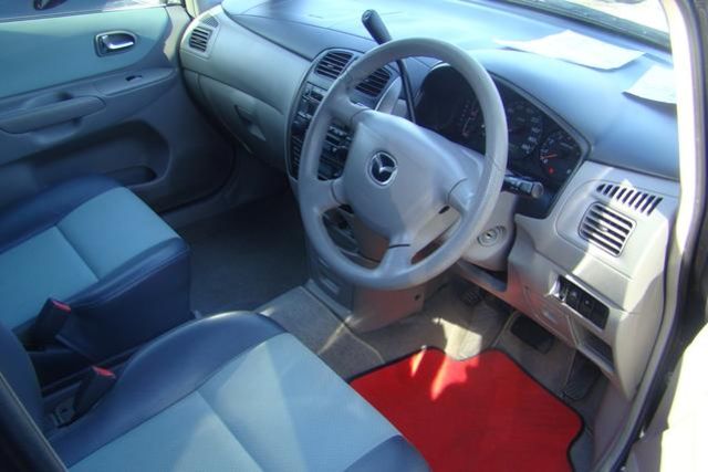 2002 Mazda Premacy