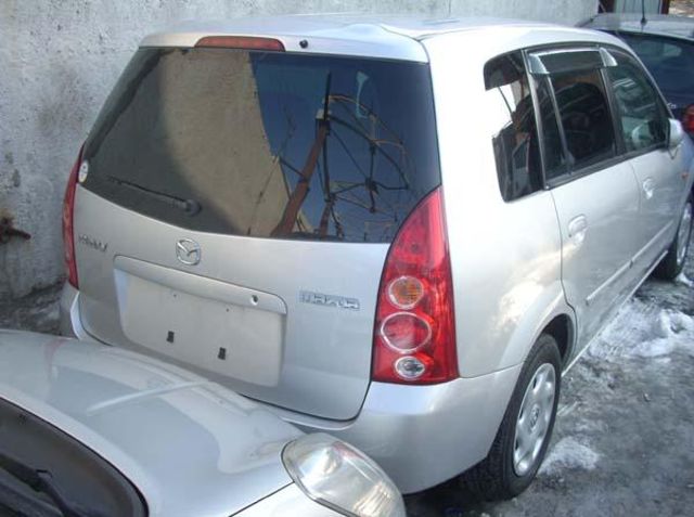 2002 Mazda Premacy