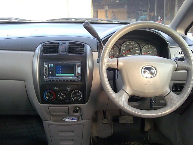 2002 Mazda Premacy