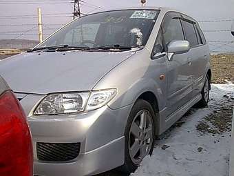 2002 Mazda Premacy Images